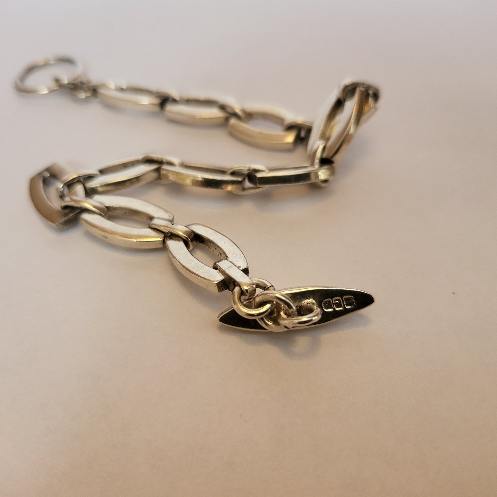 Solid Sterling (Marked .925) Large Link Braclet